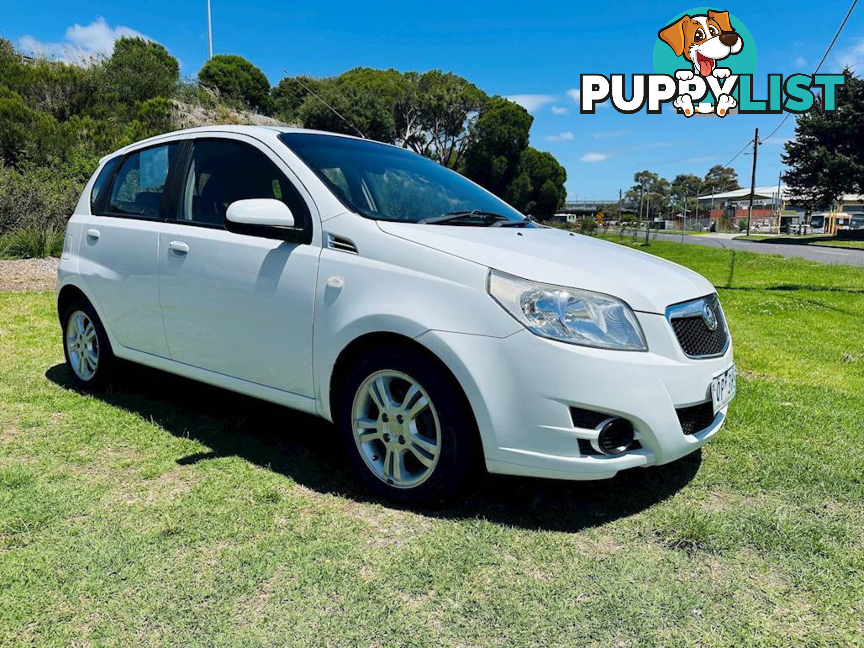 2011  HOLDEN BARINA  TK MY11 HATCHBACK