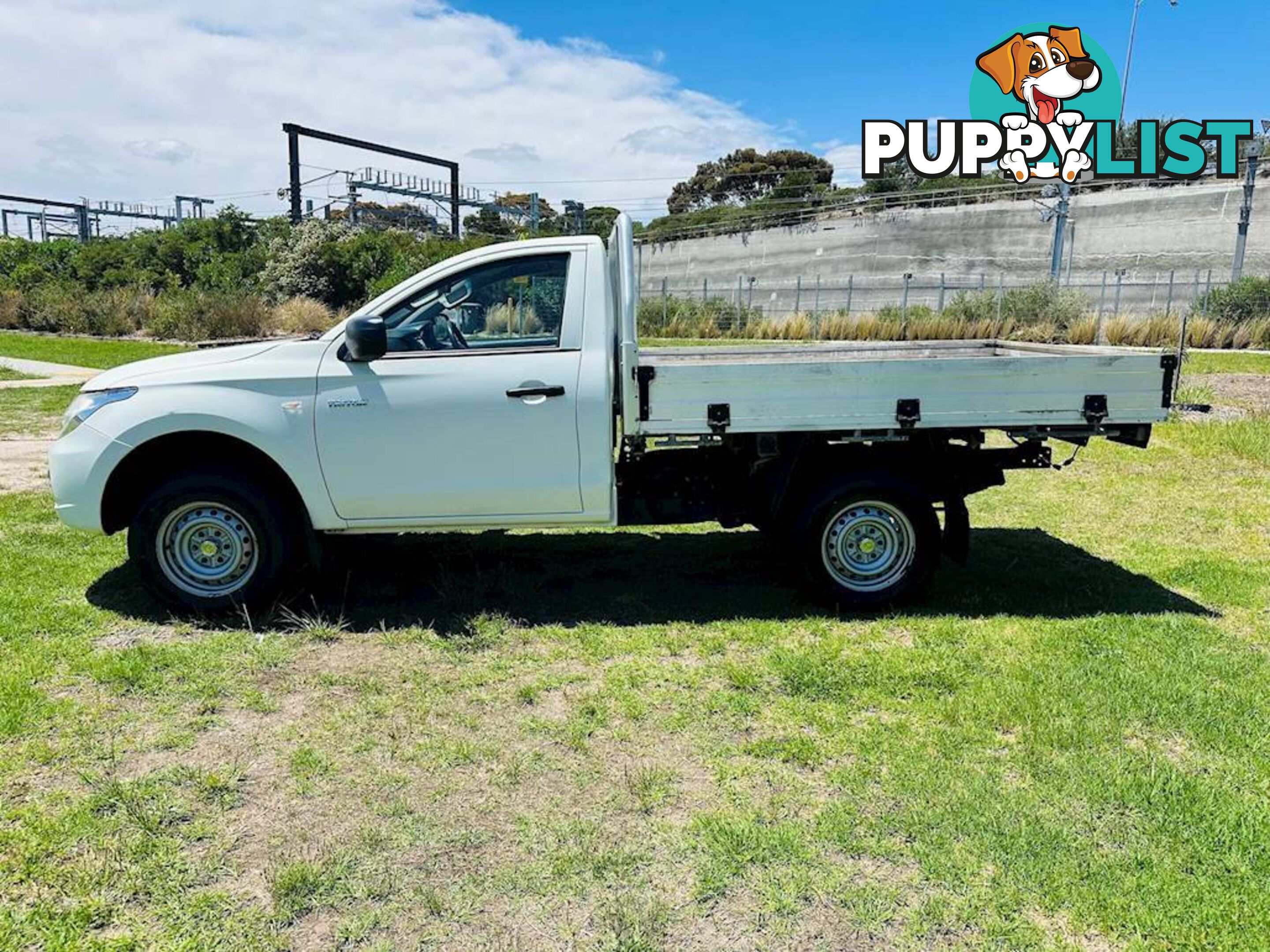 2015  MITSUBISHI TRITON GLX SINGLE CAB MQ MY16 CAB CHASSIS