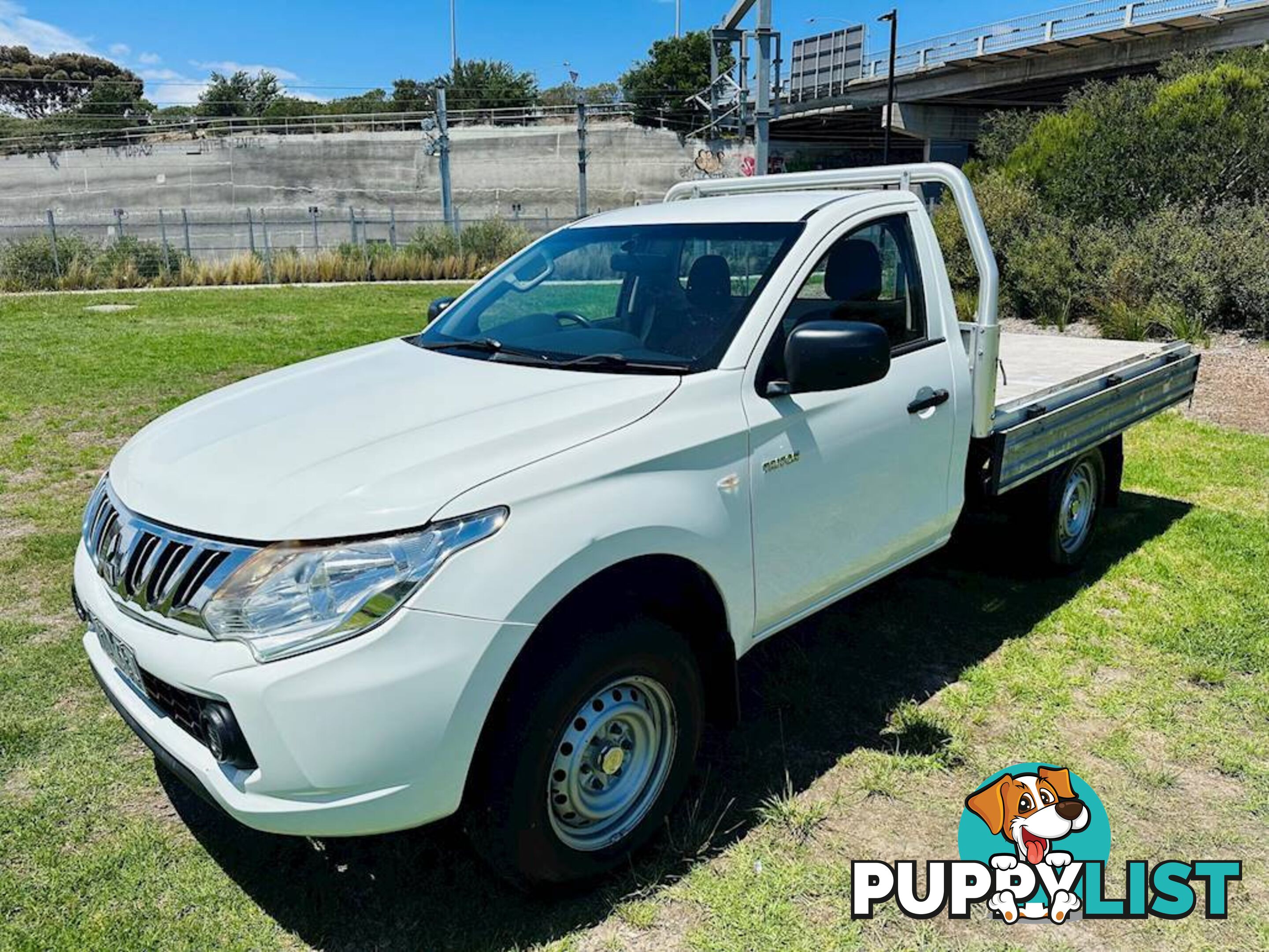 2015  MITSUBISHI TRITON GLX SINGLE CAB MQ MY16 CAB CHASSIS