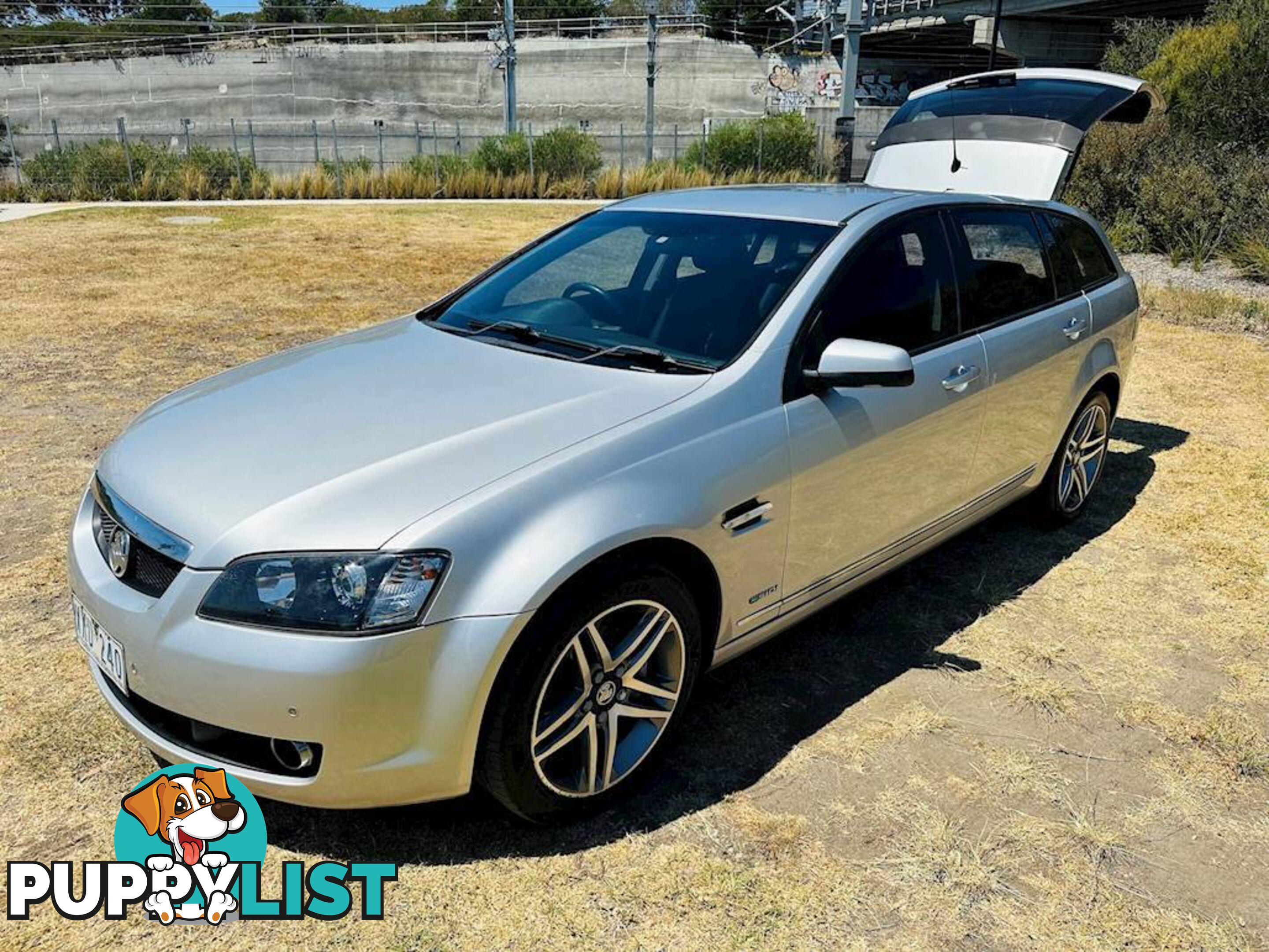 2010  HOLDEN CALAIS V Sportwagon VE MY10 WAGON