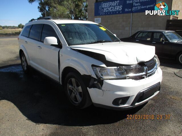 DODGE JOURNEY FOR PARTS & WRECKING