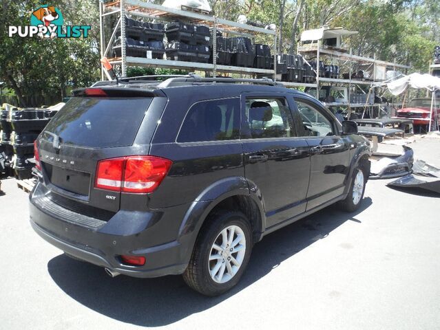 DODGE JOURNEY FOR PARTS & WRECKING