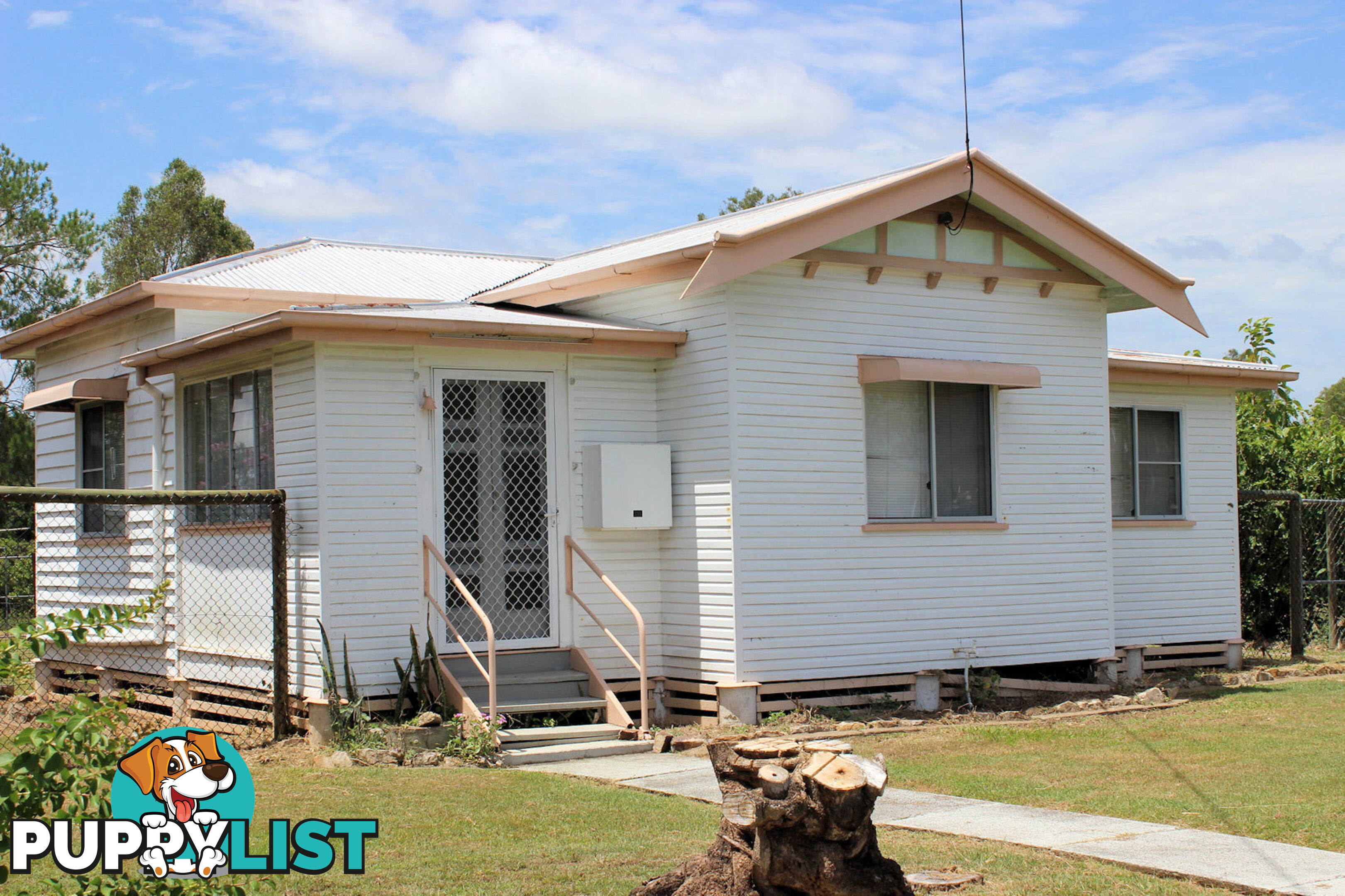 24 Cran St Maryborough QLD 4650