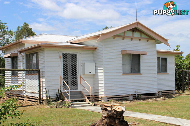 24 Cran St Maryborough QLD 4650