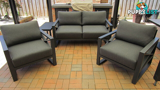 Outdoor Lounge and Table Set Furniture