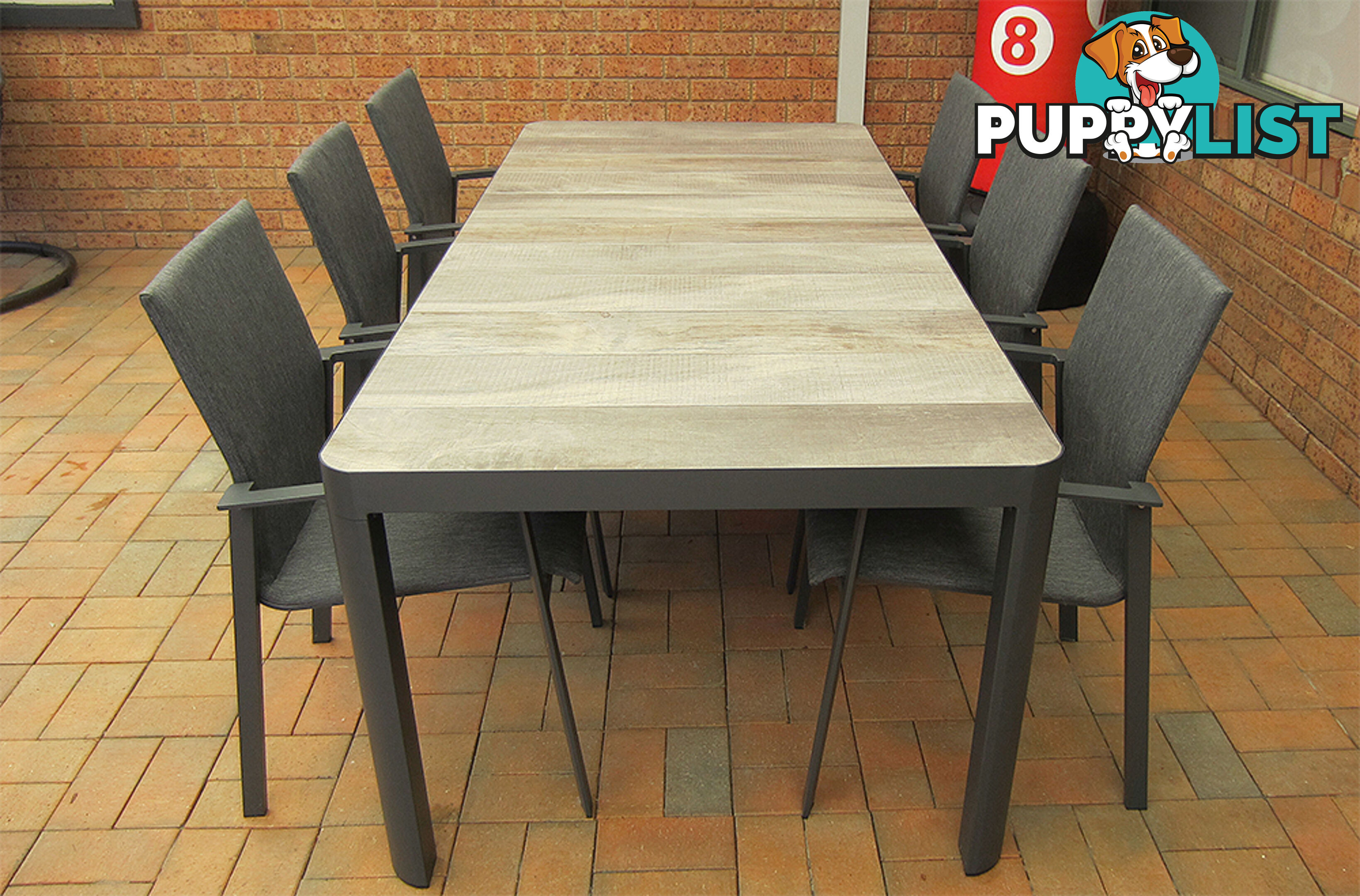 Outdoor Dinning Table and 6 Seat + Protective Weather Cover