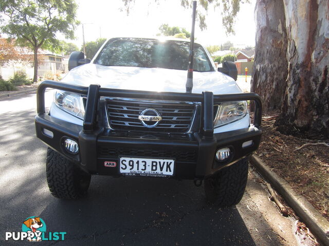 2017 Nissan Navara D23 SERIES 3 ST  DUAL CAB UTE Manual 4X4