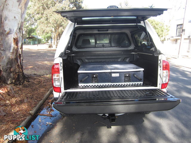 2017 Nissan Navara D23 SERIES 3 ST  DUAL CAB UTE Manual 4X4