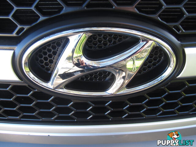 2014 Hyundai iLoad TQ2-V CREW CAB Van Automatic