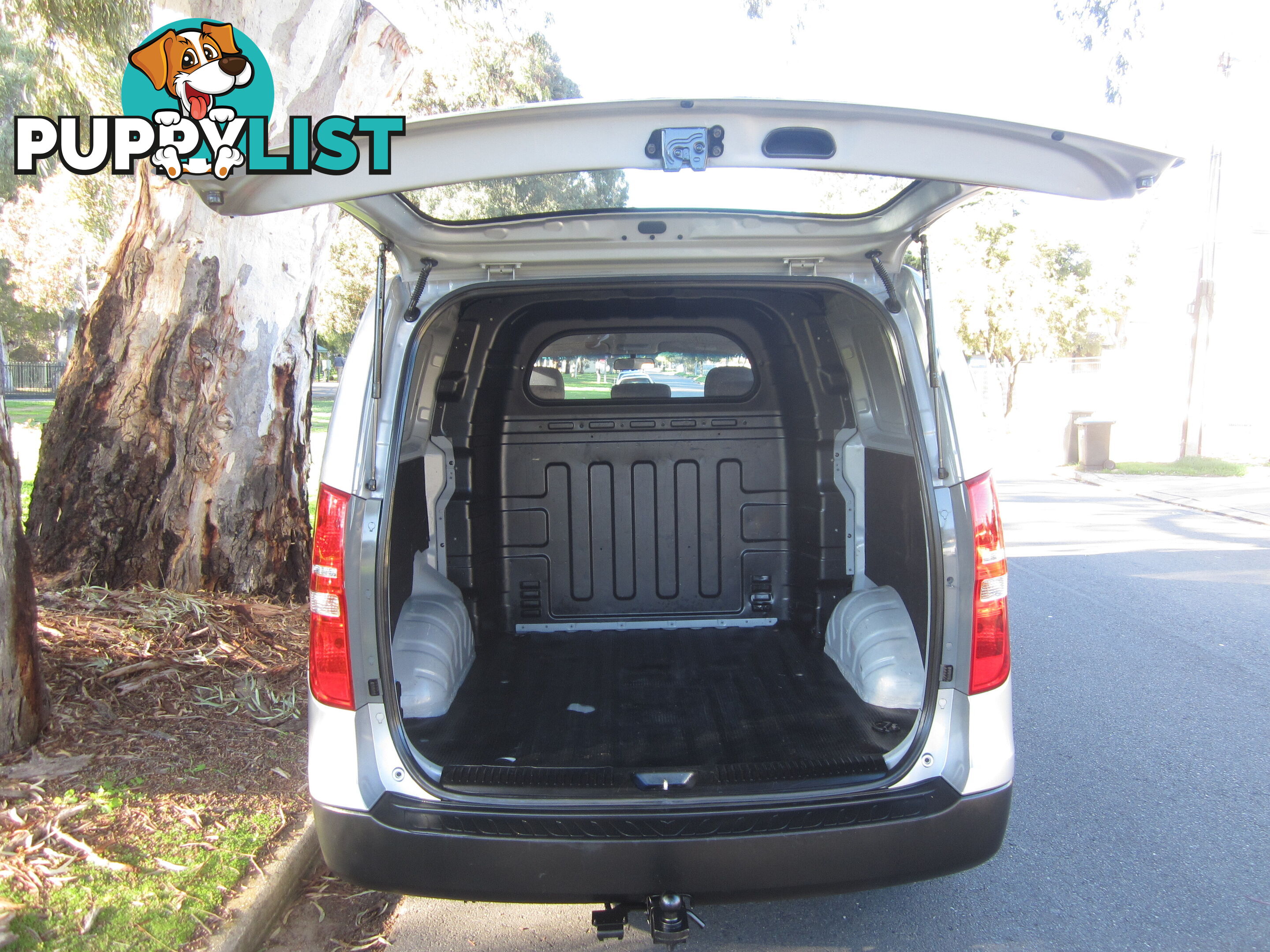 2014 Hyundai iLoad TQ2-V CREW CAB Van Automatic
