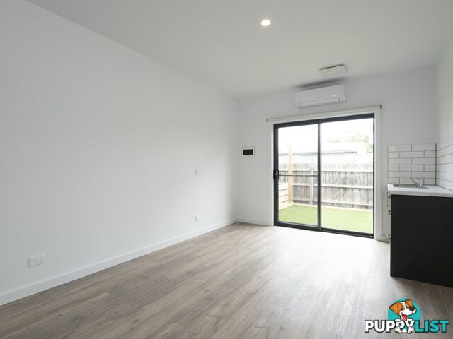 4/92 Beach Street FRANKSTON VIC 3199