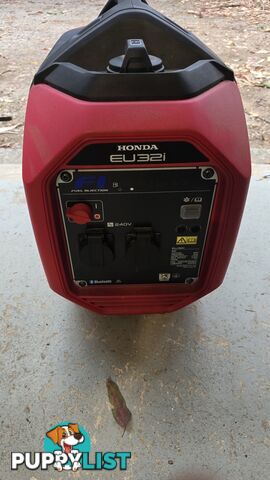 Honda eu321 generator/inverter unused