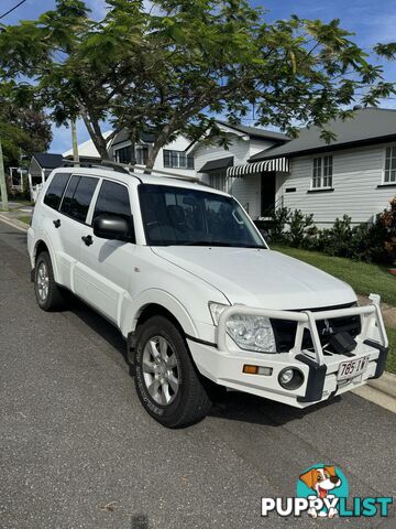 2013 Mitsubishi Pajero GLX Wagon Automatic