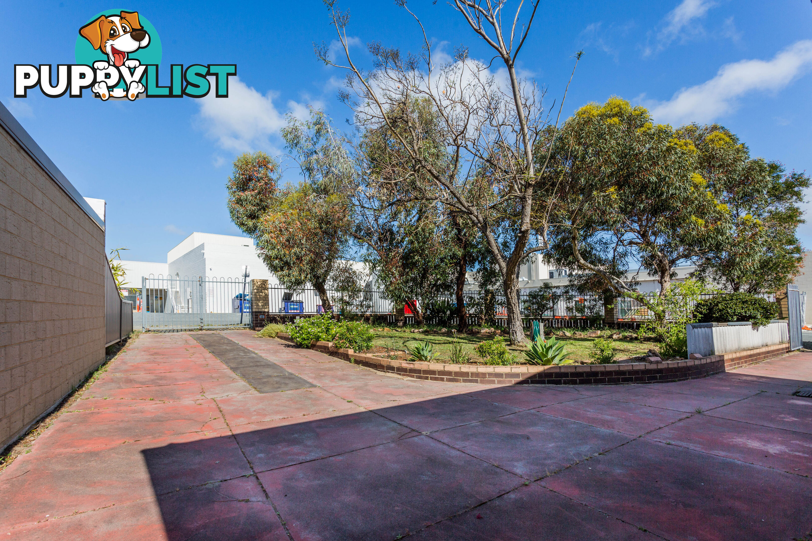 8 Fifth Street BICTON WA 6157