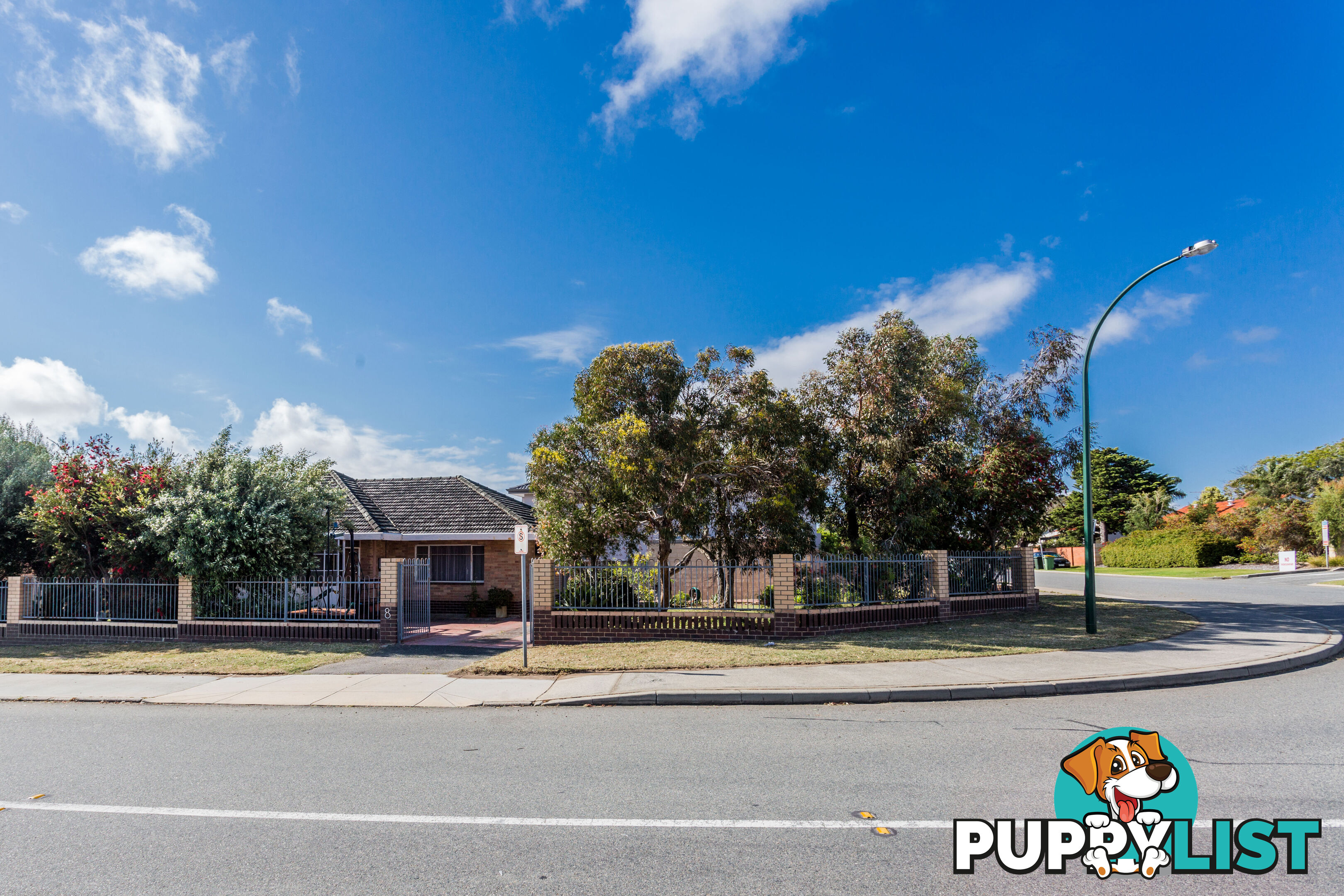 8 Fifth Street BICTON WA 6157