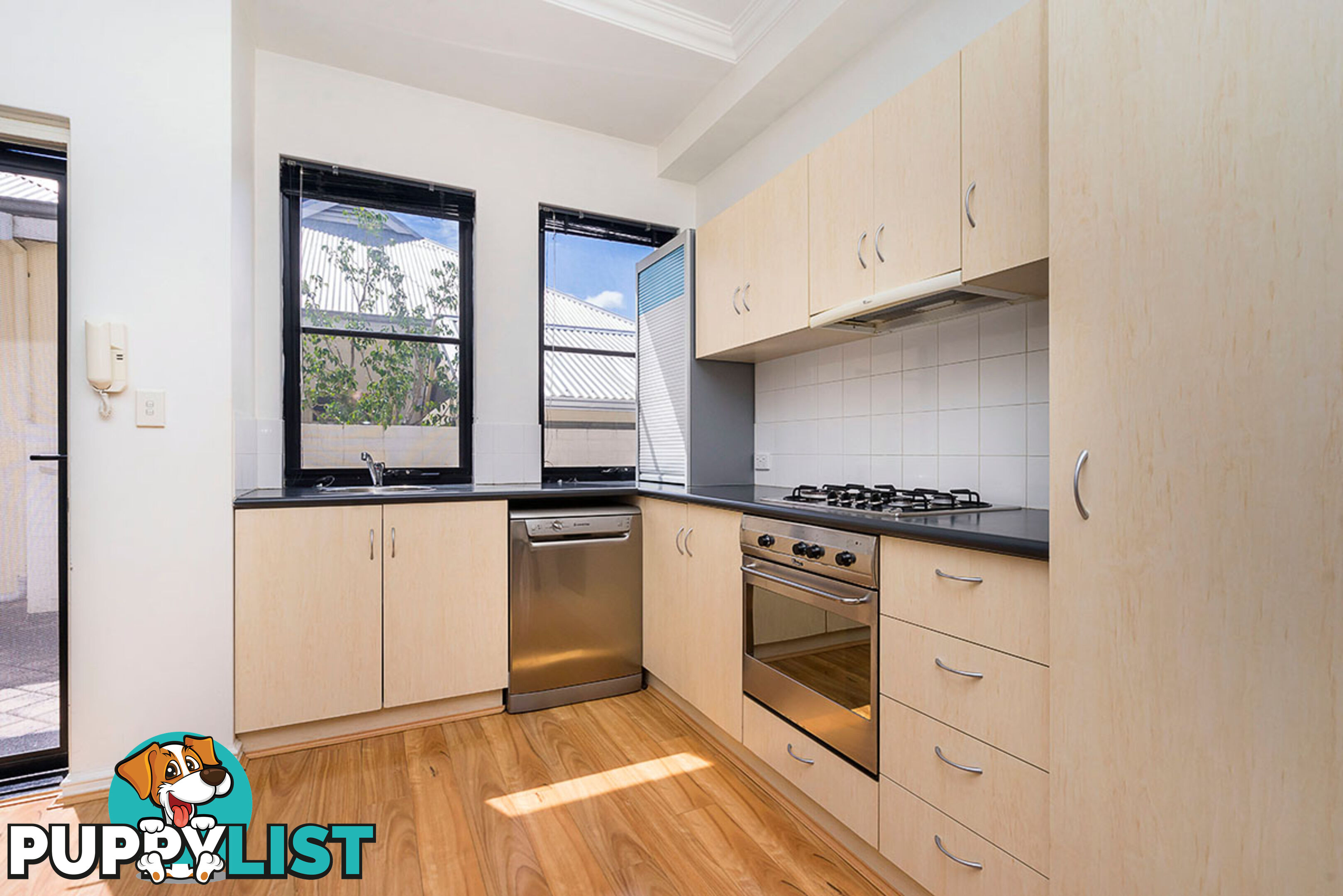 8/145 Roberts Road SUBIACO WA 6008