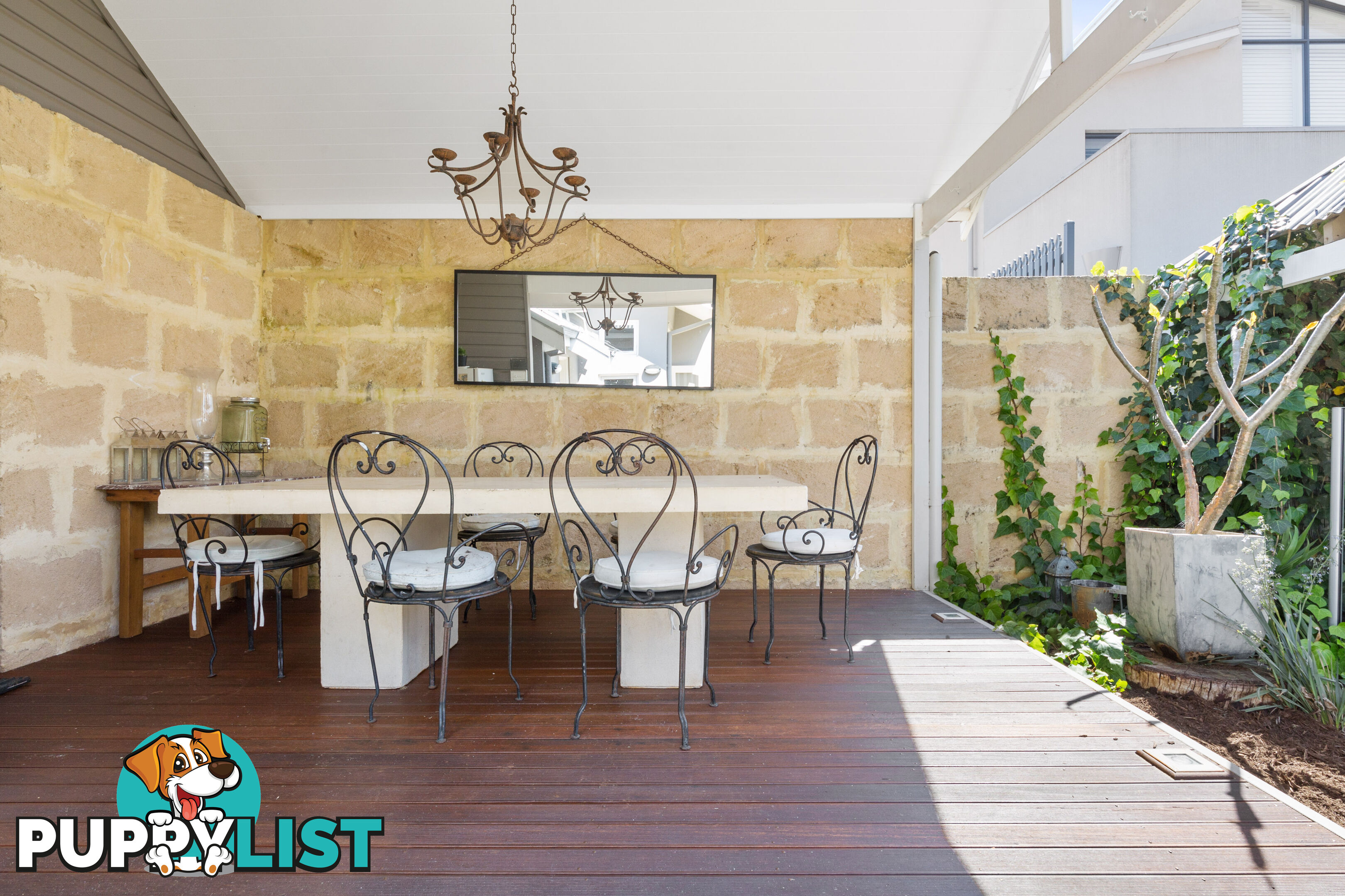 14 Devon Road SWANBOURNE WA 6010