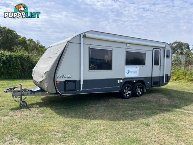 2015 JURGEN LUNAGAZER 21' CARAVAN 21