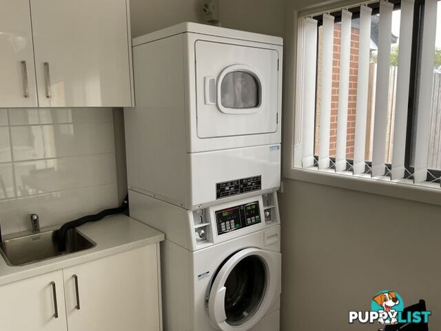 1 Beaconsfield  Court Somerville VIC 3912