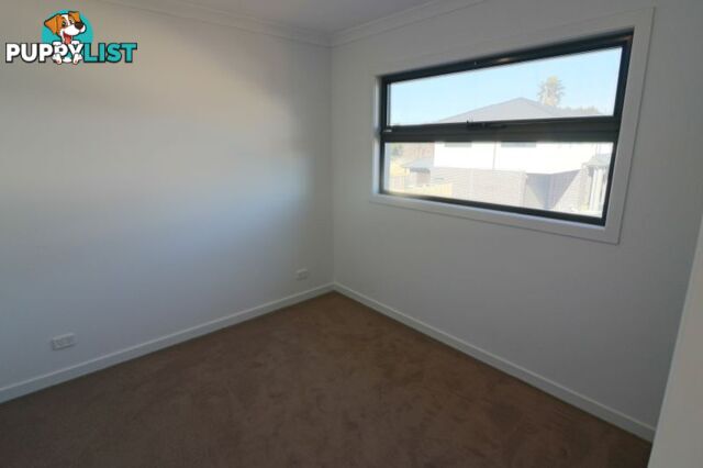 13/114-116 Kennington Park  Drive Endeavour Hills VIC 3802