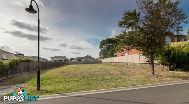 39 Hillgrove  Crescent Berwick VIC 3806