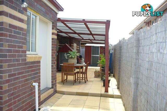 2/8 Day  Street Dandenong VIC 3175