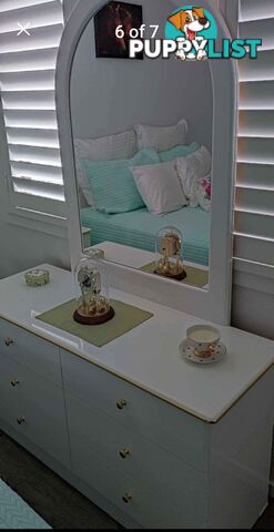 Bedroom Furniture 6 Draw Bedroom Chest With Mirror, 2 Bedside Tables, Queen Bedhead