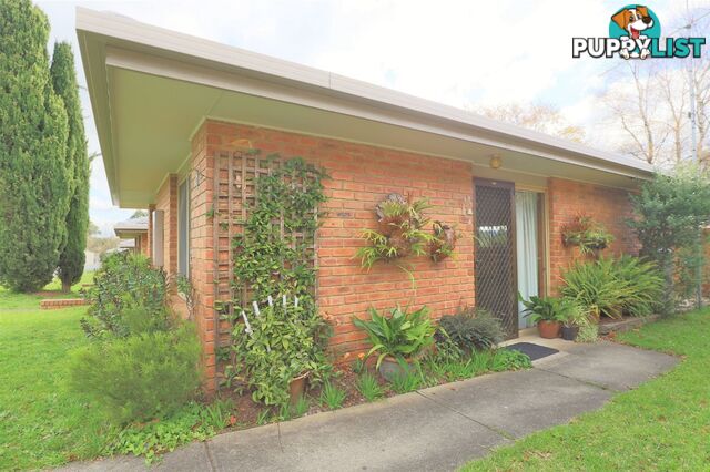 4 9-11 Baromi Road Mirboo North, VIC 3871