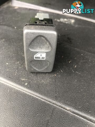 landrover discovery 2 rear door window switch