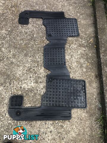 landrover discovery 3 rear rubber floor matts