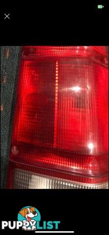 landrover discovery 2 rhs rear tail light