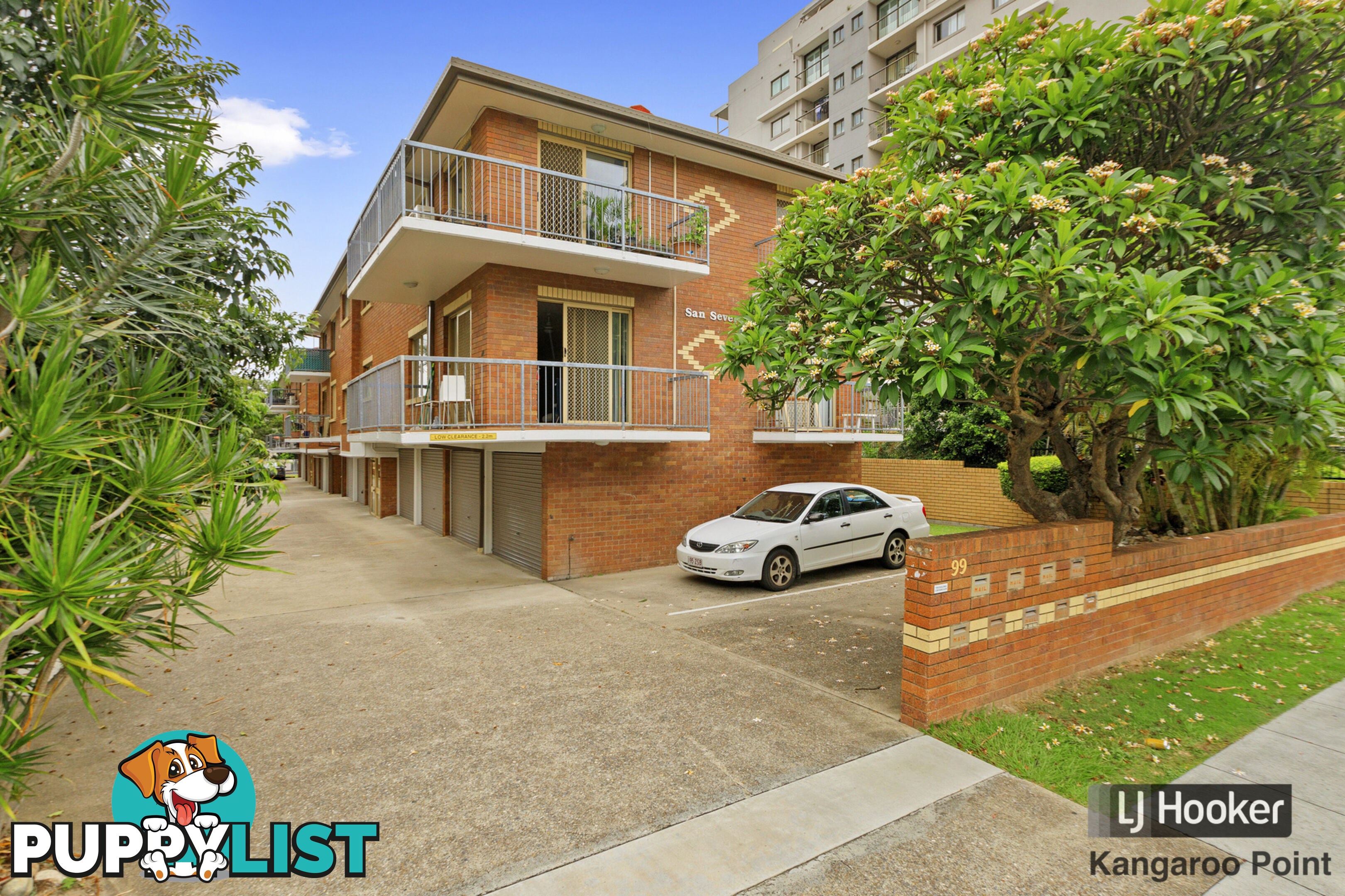 1/99 Thorn Street KANGAROO POINT QLD 4169