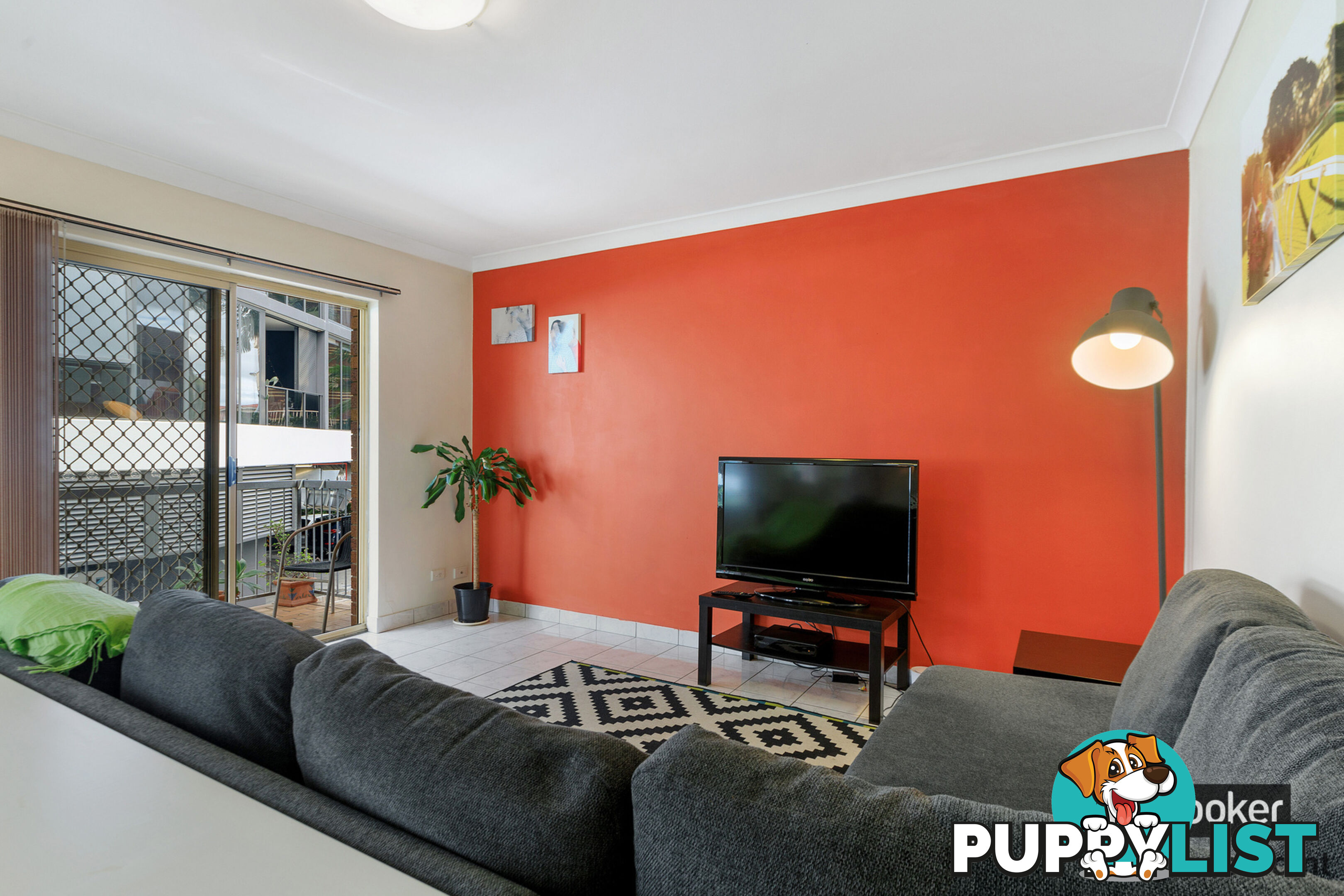 2/99 Thorn Street KANGAROO POINT QLD 4169