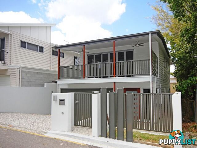 54 Kingfisher Lane EAST BRISBANE QLD 4169