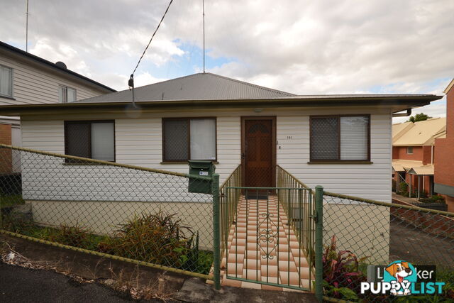 121 Kennigo Street SPRING HILL QLD 4000