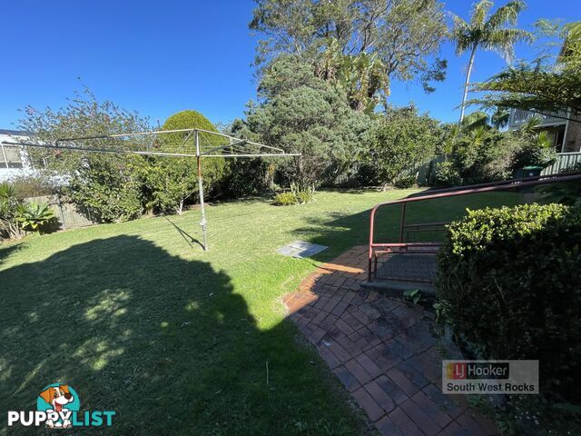 7 Emanuel Crescent SOUTH WEST ROCKS NSW 2431