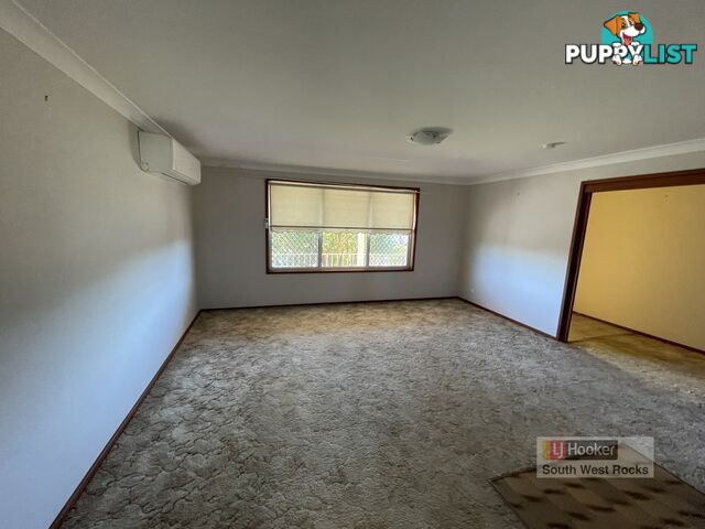 7 Emanuel Crescent SOUTH WEST ROCKS NSW 2431