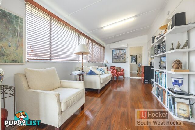 11 Landsborough Street SOUTH WEST ROCKS NSW 2431