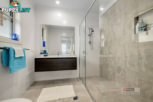 5 Leslie Place SOUTH WEST ROCKS NSW 2431