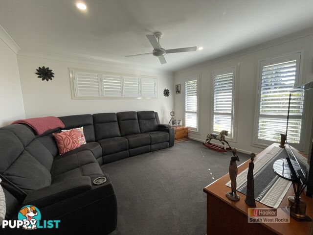 46 Keith Andrews Avenue SOUTH WEST ROCKS NSW 2431