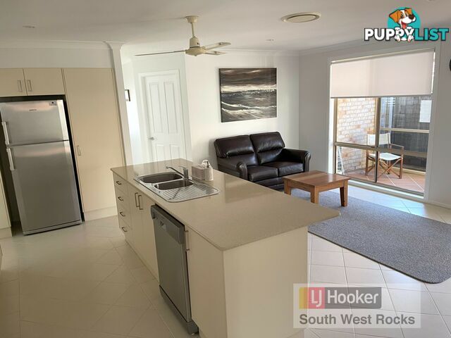 4/87-95 Mitchell Street SOUTH WEST ROCKS NSW 2431