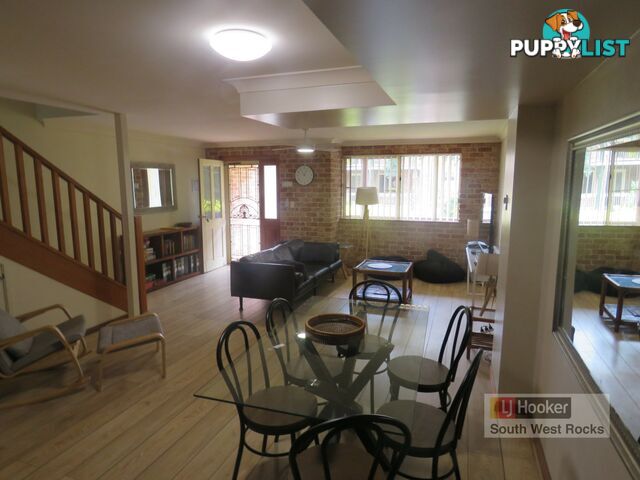 3/29-33 Paragon Avenue SOUTH WEST ROCKS NSW 2431