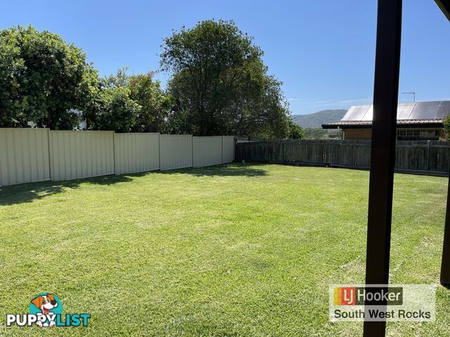 7 Lionel Hogan Close SOUTH WEST ROCKS NSW 2431