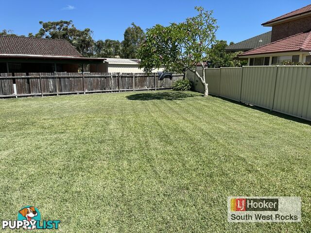 7 Lionel Hogan Close SOUTH WEST ROCKS NSW 2431