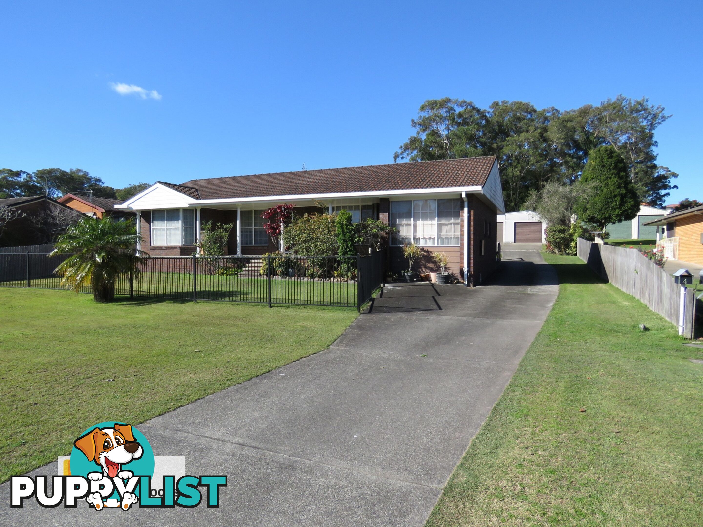 4 Bruce Field Street SOUTH WEST ROCKS NSW 2431