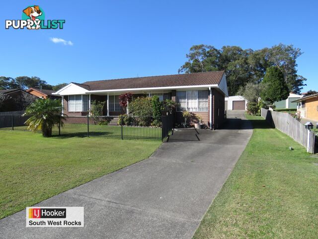 4 Bruce Field Street SOUTH WEST ROCKS NSW 2431