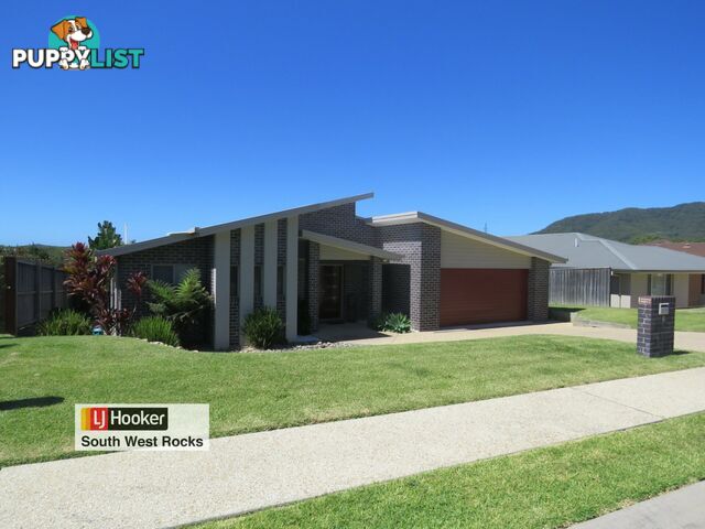 6 Rosedale Avenue SOUTH WEST ROCKS NSW 2431