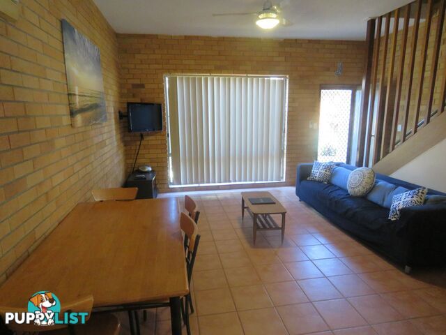 2/15 Landsborough Street SOUTH WEST ROCKS NSW 2431