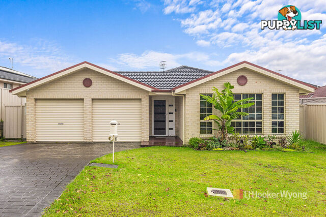 11 Greenhaven Circuit WOONGARRAH NSW 2259