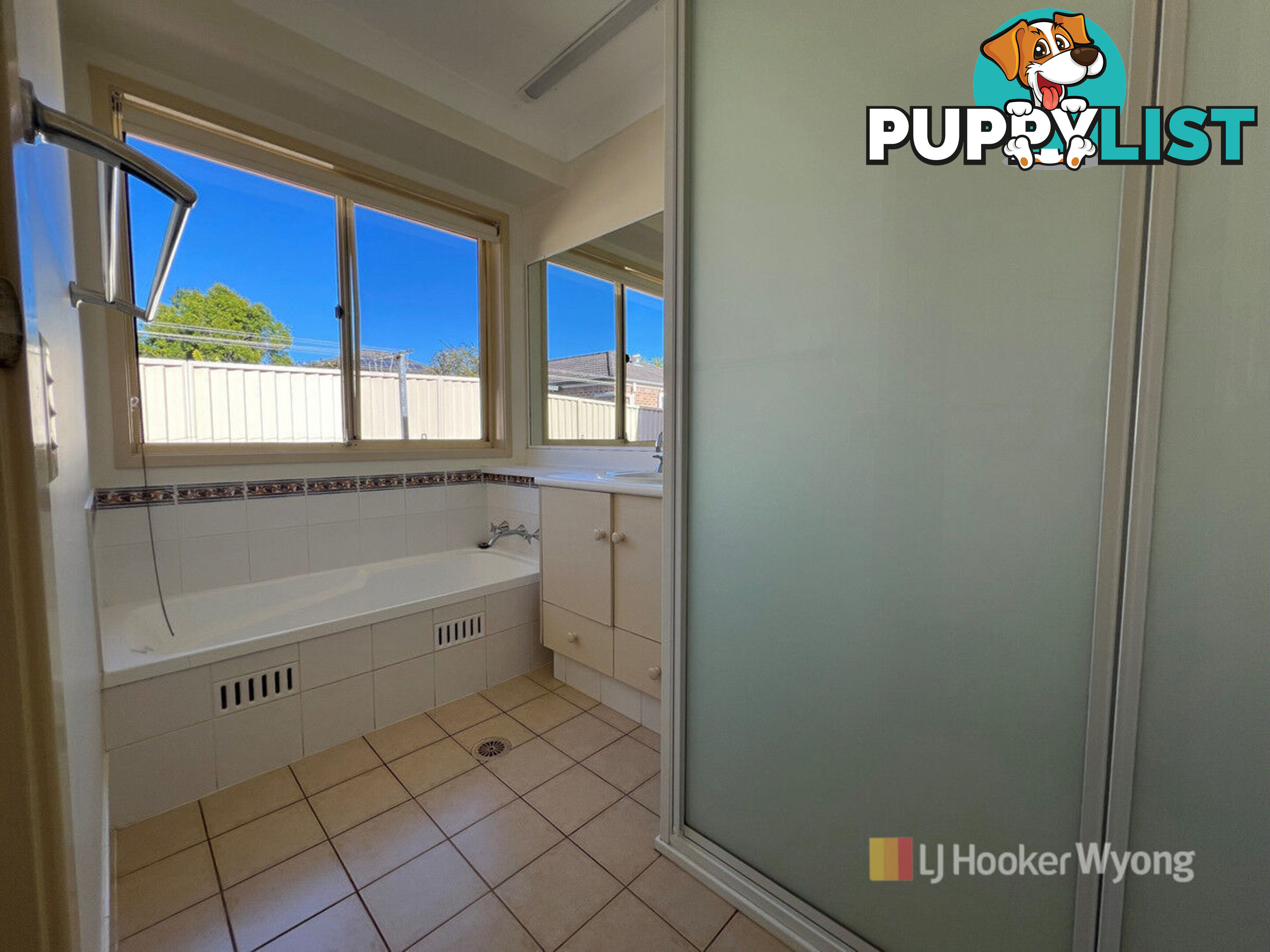 13 Arakoon Road WOONGARRAH NSW 2259